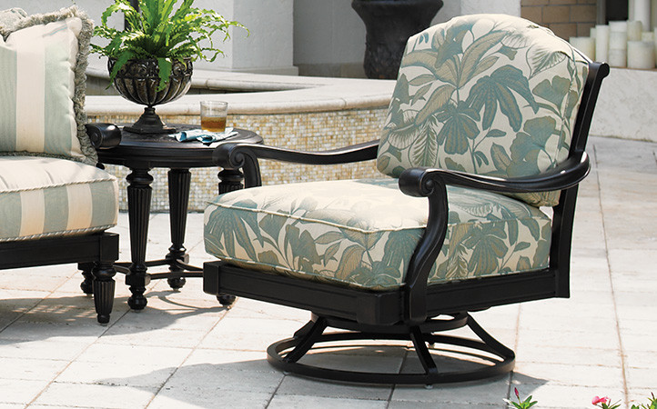 Outdoor chair with side table