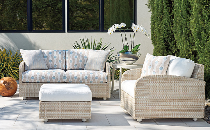 Sand Dune outdoor living room scene.